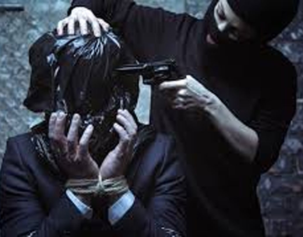 বিমার আওতায় থাকা ব্যক্তি অপহৃত হলে এবং সেই কারণে বিয়ে বন্ধ হলে বা অন্যরকম ক্ষতি হলে, বিমার আওতায় থাকা ব্যক্তি বা তাঁর পরিচিত কেউ সম্পত্তির ক্ষয়ক্ষতি করার চেষ্টা করলে ক্ষতিপূরণ মিলবে না। যুদ্ধ কিংবা যুদ্ধ পরিস্থিতিতে মৃত্যু কিংবা জখম হলে ক্ষতিপূরণ মিলবে না।