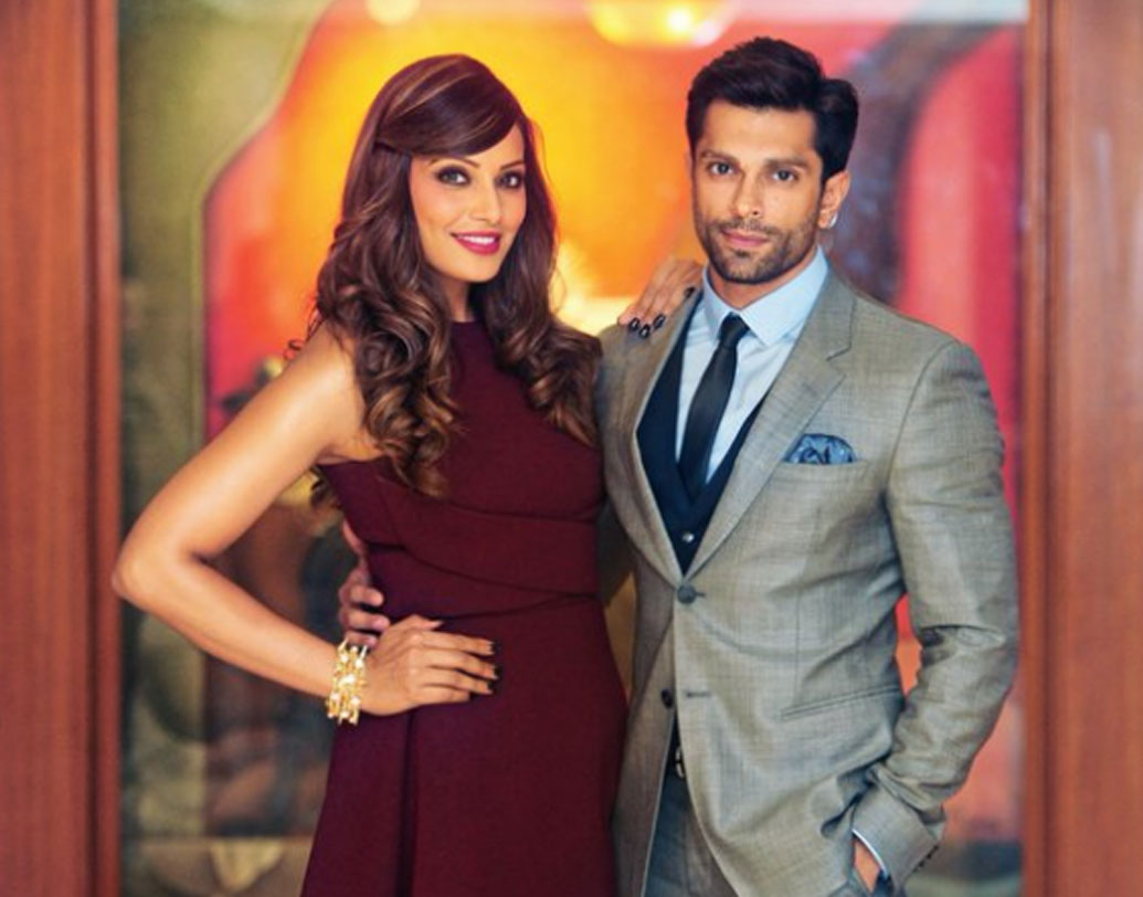 বর্ষবরণের এক সন্ধ্যায় মুম্বইতেই বিপাশা বসুর সামনে হাঁটু গেড়ে বসে তাঁকে প্রোপোজ করেছিলেন কর্ণ সিংহ গ্রোভার। তার ঠিক ১০ মিনিটের মাথায় হ্যাঁ করে দিয়েছিলেন বিপাশা বসু।