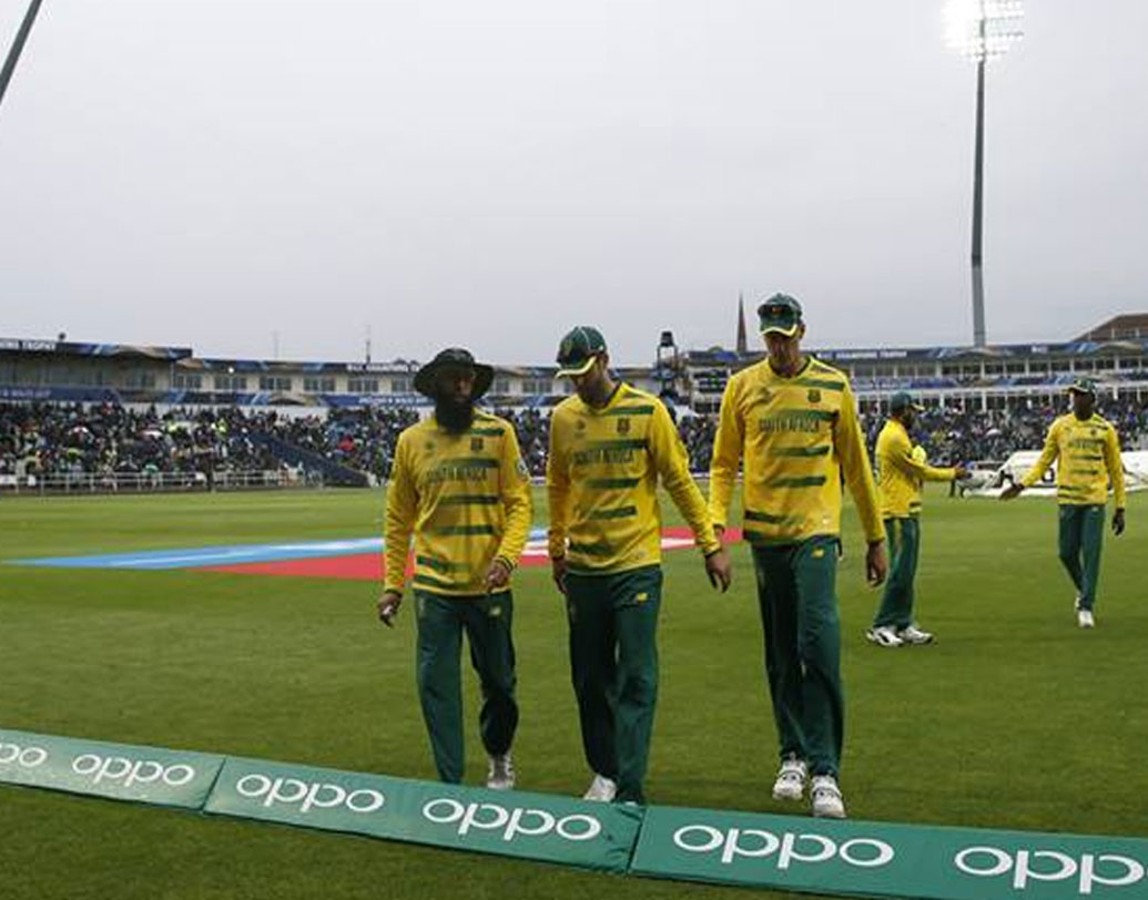 অর্থাত্ টিম বি- এর মোট ব্যবহৃত রিসোর্স = ১০০-২৭.৫=৭২.৫%। এখানে টিম বি-র রিসোর্স টিম এ-র থেকে কম, সুতরাং বি-এর লক্ষ্যমাত্রা হবে মূল লক্ষ্যমাত্রার ৭২.৫/১০০ গুণ। টিম এ-এর স্কোর ছিল ২৬০, তাই টিম ‘বি’-র লক্ষ্য হবে ২৬০x৭২.৫/১০০=১৮৮.৫=১৮৯