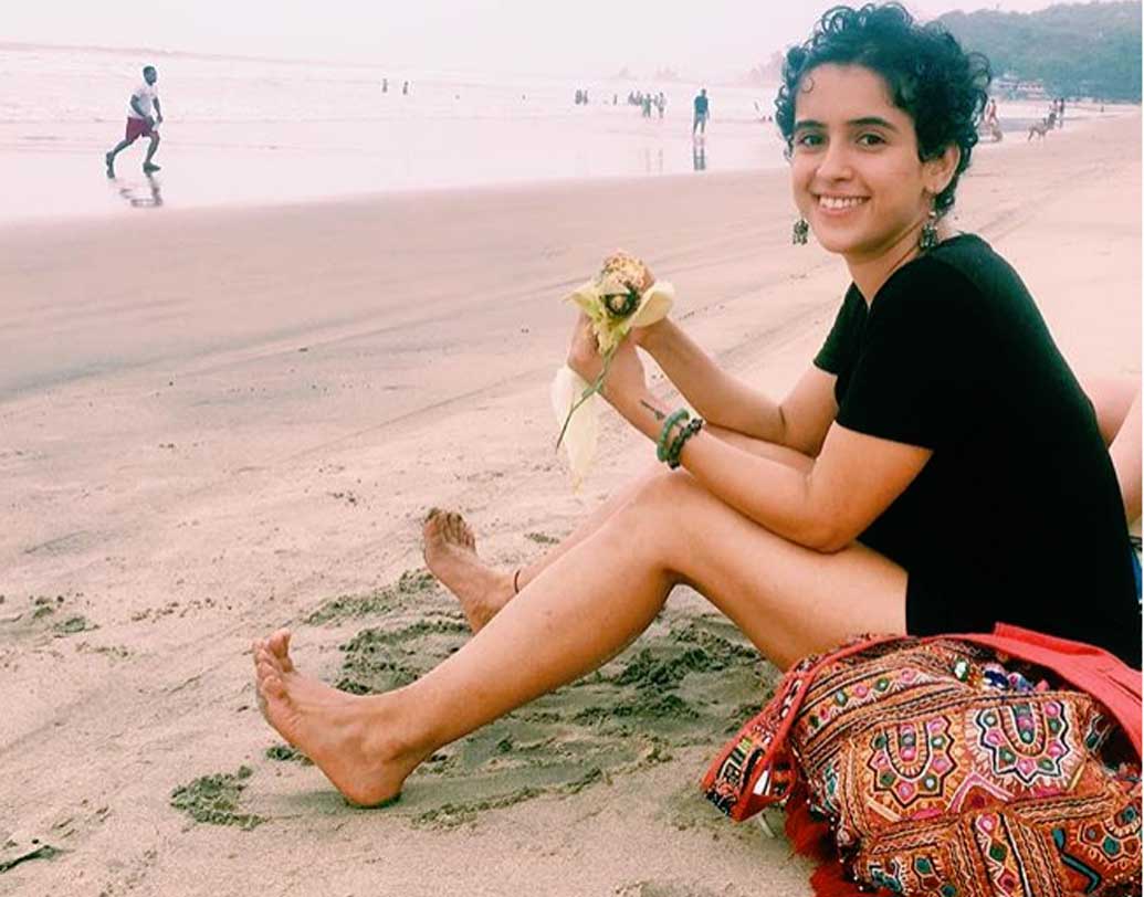 ছবি আঁকতে খুবই ভালবাসেন সানিয়া। অসম্ভব ভালবাসেন পোষ্য।