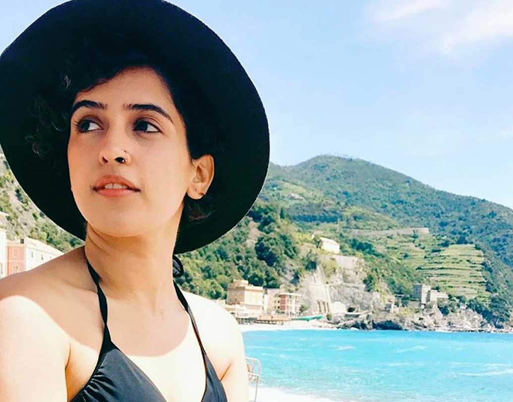 দঙ্গল ছবির জন্যই এক ঢাল কোঁকড়া চুল কেটে ফেলেছিলেন সানিয়া।