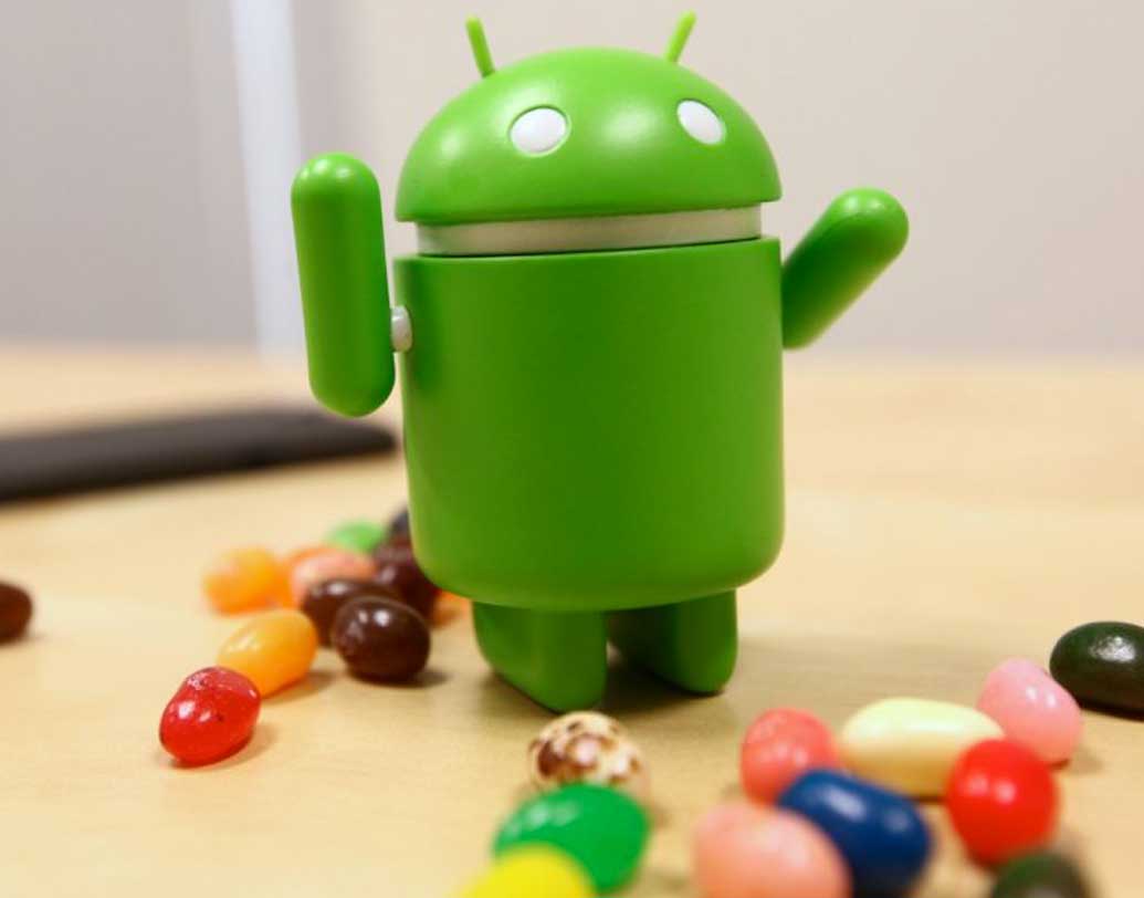 ২০১২ সালের ২৭ জুন আসে অ্যান্ড্রয়েড৪.১ জেলি বিন। এটি লিনাক্স কার্নেল ৩.০.৩১ ভার্সানের উপর ভিত্তি করে তৈরি হয়েছিল। অ্যান্ড্রয়েড৪.১ জেলি বিন ভার্সানের প্রথম ডিভাইস ছিল নেক্সাস ৭ ট্যাবলেট। এই ট্যাবলেট আসে ১৩ জুলাই, ২০১২।