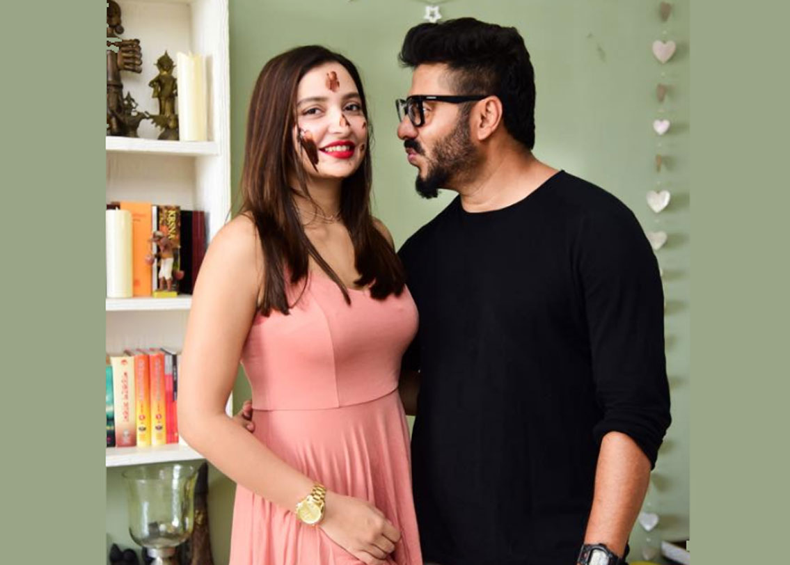 শুভশ্রীর জন্মদিনে টলিউডের অনেক সেলেবই তাঁকে শুভেচ্ছা জানিয়েছেন। ইনস্টাগ্রামে শেয়ার করা প্রি-বার্থডে সেলিব্রেশনের ছবি লাইক করেছেন অভিনেত্রী মিমি চক্রবর্তীও।