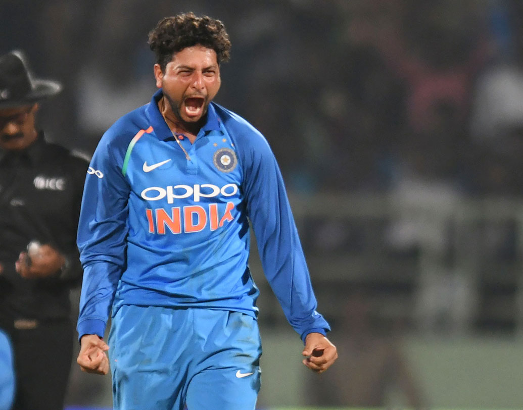 ওয়ান ডে সিরিজে ক্যারিবিয়ানদের নাকানিচোবানি খাইয়েছেন কুলদীপ যাদব। ইডেন ম্যাচেও তুলেছেন ১৩ রানে ৩ উইকেট। ফলে লখনউতে তাঁর জায়গা এক রকম পাকা।