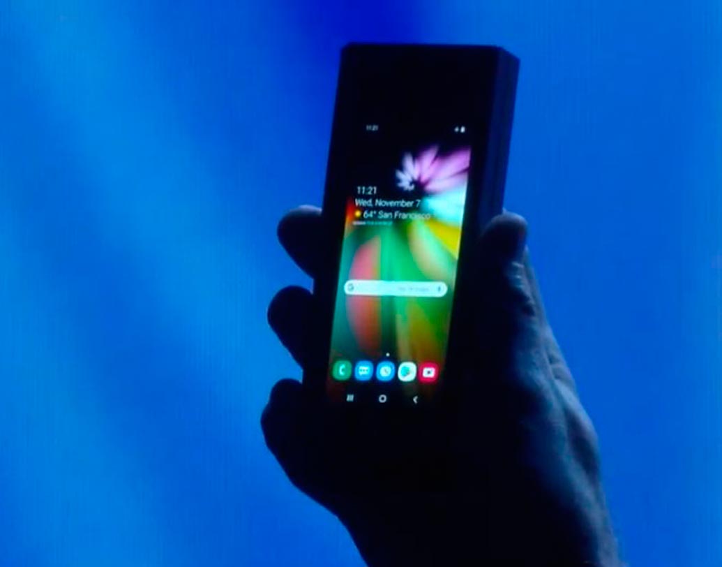 তবে এই ডিভাইসটি খুব বেশি পরিমাণে তৈরি করা একটি বড় চ্যালেঞ্জ হতে চলেছে। কারণ এর আগে ইনফিনিটে ফ্লেক্স ডিসপ্লে কেউ তৈরি করেনি। তাই খুব বেশি পরিমাণে তৈরি করার অভিজ্ঞতা বিশেষ কারও নেই।