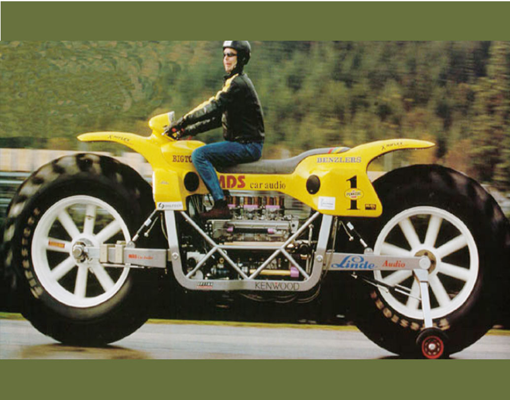 দ্য বিগ টো: ১৬৩৩ কেজি ওজনের এই বাইকটি তৈরি করা হয় ১৯৯৮-এ। টলেস্ট রাইডেবল মোটরসাইকেল ক্যাটাগরি গিনেস রেকর্ডও জিতেছে এই বাইক। উচ্চতা সাড়ে ৭ ফুট। সর্বোচ্চ গতি প্রায় ১০০ কিলোমিটার প্রতি ঘণ্টা। বাইকটি তৈরি করেছেন সুইডেনের টম উইলবার্গ। এতে জাগুয়ার ভি১২ ইঞ্জিন ব্যবহার করা হয়েছে।