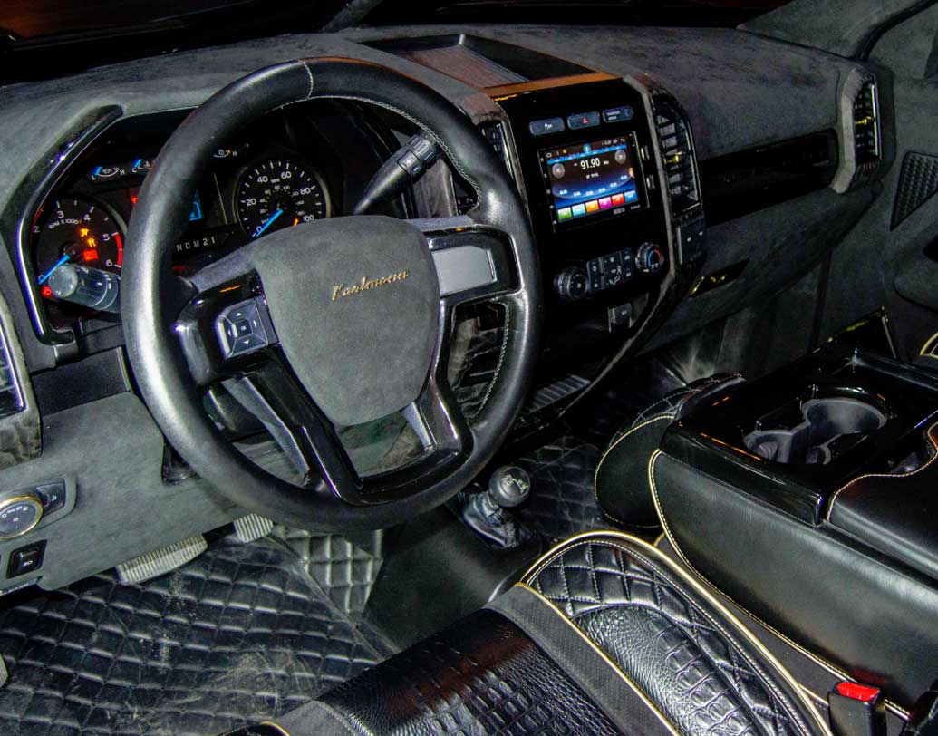 ইউরোপের একটি দল চিনের সংস্থা আইএটি-র সঙ্গে যৌথ ভাবে এই গাড়িটি বানিয়েছে। বাজার দর ১৪ কোটি টাকার কিছু বেশি।