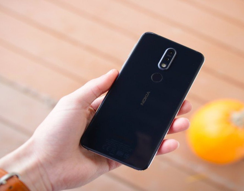 নতুন করে ভারতের বাজারে আসার পর নোকিয়া এখনও সেভাবে বাজার ধরতে পারেনি। এই মুহূর্তে শাওমি এবং ভিভোর ফোন যেমন জনপ্রিয় তেমনই গুণগত মানও ভাল। তাই কুড়ি হাজার টাকা দিয়ে নোকিয়ার এই নতুন ফোন গ্রাহক পায় কি না, সেটাই দেখার।
