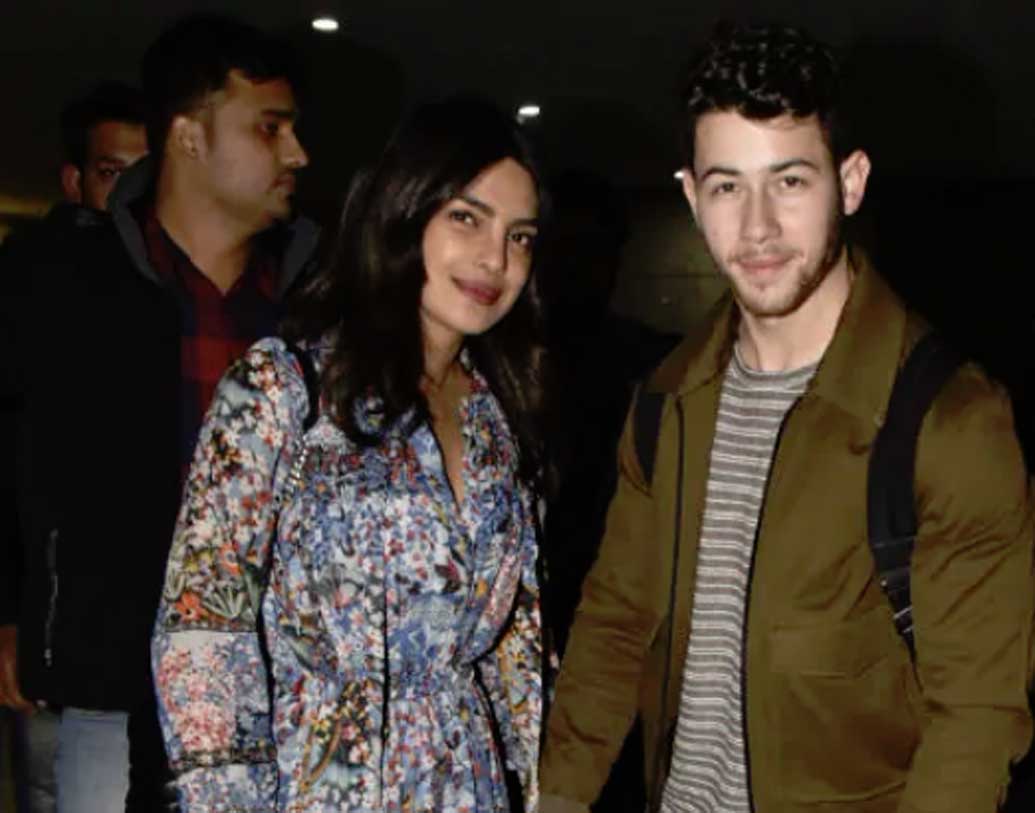 সেলিব্রিটি নেট ওয়ার্থ ডট কমের তথ্য অনুযায়ী, নিক জোনাসের সম্পত্তির পরিমাণ প্রায় ২৫ মিলিয়ন ডলার। যদিও কিছু দিন আগেই নিক জোনাসের বাবা পল জোনাসের বিরুদ্ধে বিপুল পরিমাণ ঋণ করার অভিযোগ ওঠে। তবে বিয়ের পর নিক জোনাস আর প্রিয়ঙ্কা চোপড়ার মোট সম্পত্তির পরিমাণ দাঁড়াচ্ছে মোট ৫৩ মিলিয়ন ডলার। যা প্রায় ৩৭০ কোটির সমান।