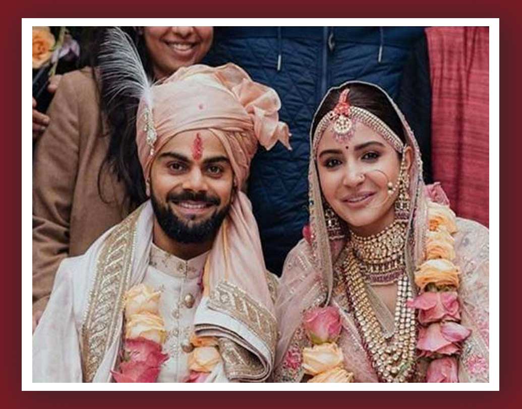 বিরাট কোহালি ও অনুষ্কা শর্মা ঠিক এক বছর আগেই সাত পাকে বাঁধা পড়েছিলেন। বিরাট এ দিন ইনস্টাগ্রাম পোস্টে লেখেন সে কথাই।