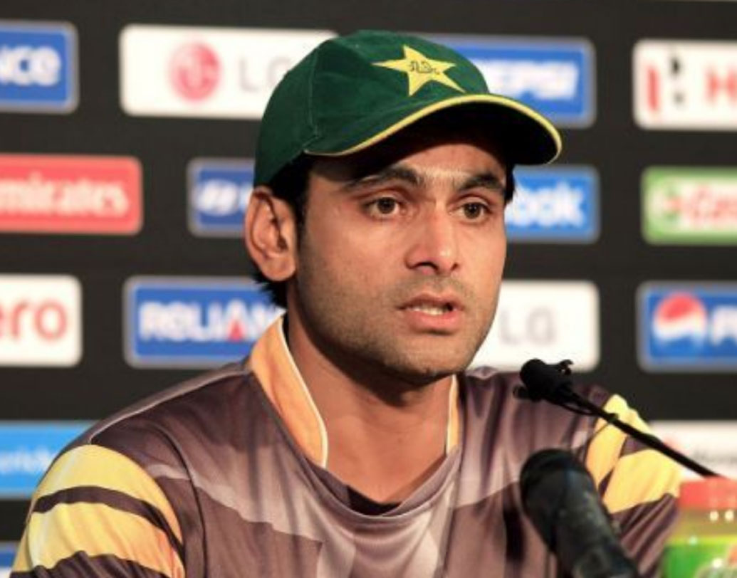 মহম্মদ হাফিজ: শুধুমাত্র একটি আইপিএলের একটি সেশনই খেলেছেন। পাকিস্তানের জাতীয় দল ছাড়াও বিশ্ব জুড়ে বিভিন্ন টি টোয়েন্টি লিগ খেলছেন।