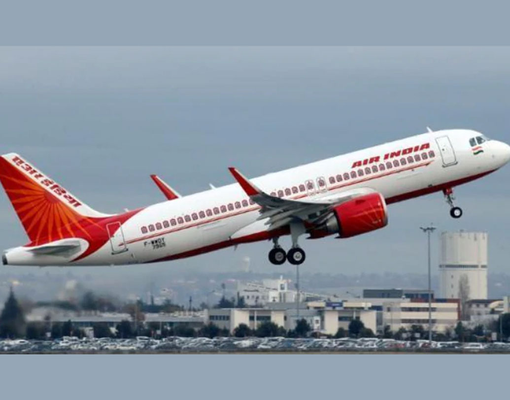 দিল্লি থেকে লন্ডন ১৩৪২ বার যাতায়াত করা সম্ভব হত ঈশার বিয়ের টাকায়।