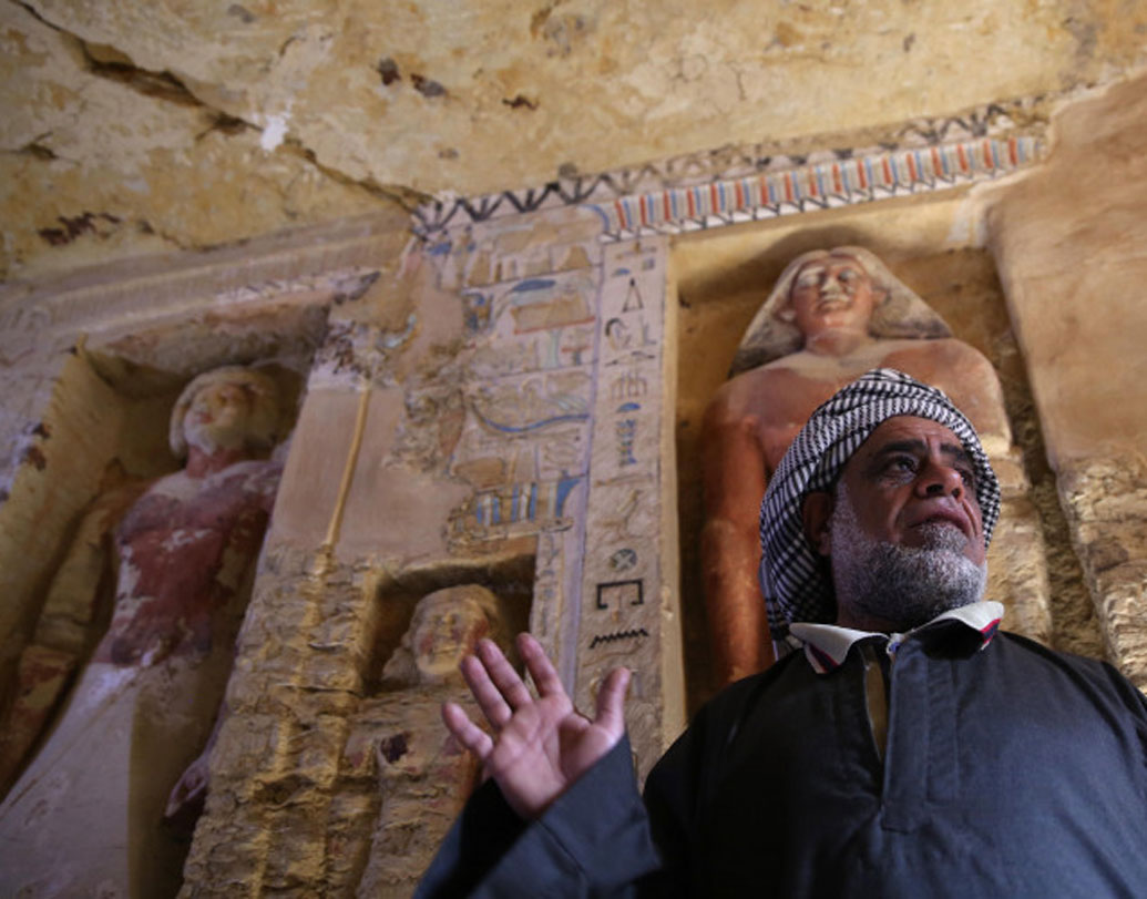 পাঁচটি খাদের মতো অংশও আবিষ্কার করেছেন গবেষকরা। এর মধ্যে চারটিতে থাকা বাক্সের মুখ সিল করা। মাস খানেকের মধ্যে এখান থেকে আরও অনেক রহস্যময় নতুন জিনিস আবিষ্কার হতে পারে, বলেছেন গবেষকরা।