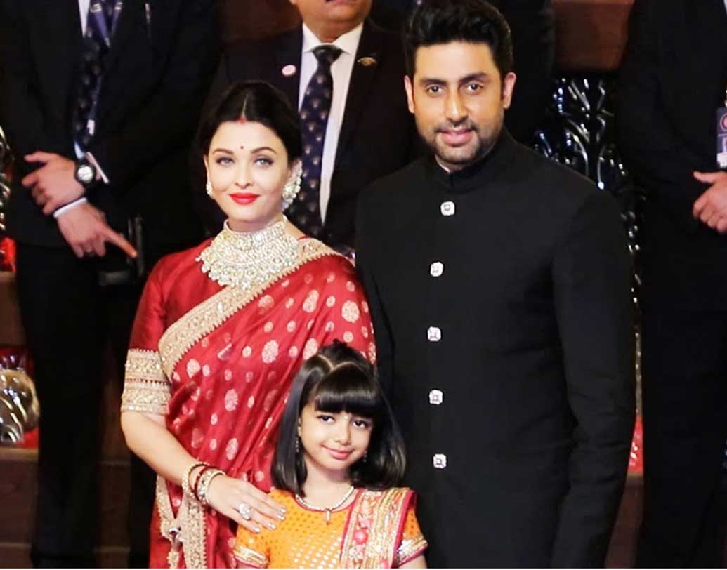 এই প্রথায় কনেপক্ষের তরফে বরপক্ষের অতিথিদের যত্ন করে পরিবেশন করে খাওয়ানো হয়। মুকেশ কন্যার বিয়েতে বলিউডের বন্ধুরা সেই কাজটিই করেছেন।