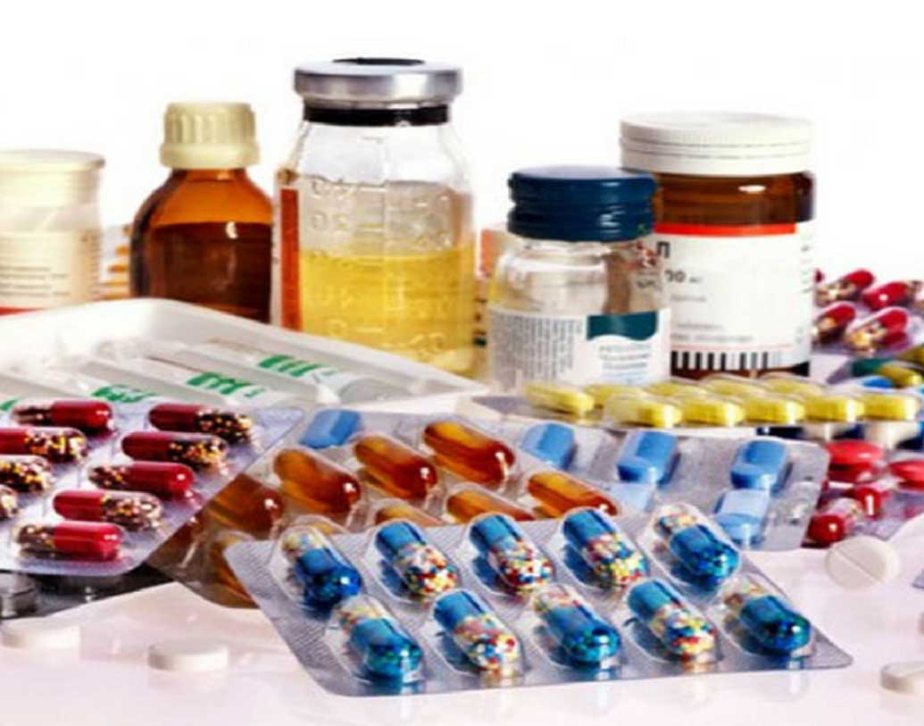 ওষুধ খাওয়ার পর আচমকা শরীর খারাপ হলে বা অ্যালার্জি হলে বা কোনও রকম অসুবিধা হলে প্রথমেই চিকিৎসকের পরামর্শ নিন, প্রয়োজনে সেই ওষুধ খাওয়া বন্ধ করুন।