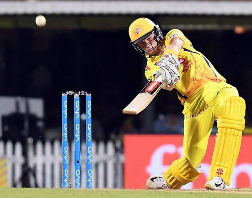 ২৭ বছরের ইংল্যান্ডের স্যাম বিলিংসকেও দলে রেখে দিয়েছে সিএসকে। গত বছরের নিলামে ১ কোটি টাকায় তাঁকে দলে এনেছিলে সিএসকে। তবে ২০১৮-তে নজরকাড়া পারফরম্যান্স না করলেও তাঁর উপর ভরসা রেখেছেন রয়েছে সিএসকে-র। সে বার ১০ ম্যাচে ১০৮ রান করলেও এই উইকেটকিপার-ব্যাটসম্যান যে কোনও সময় ম্যাচের রং বদলে দিতে পারেন।