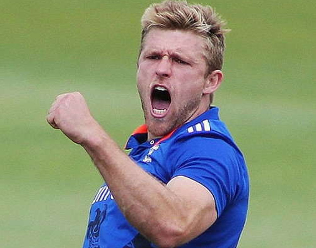 অলরাউন্ডারের অভাব মেটাতে ইংল্যান্ডের ডেভিড উইলিকে ব্যবহার করতে পারে সিএসকে। বল হাতে তো বটেই, এই ক্রিকেটারব্যাট হাতেও চমকে দিতে পারেন।