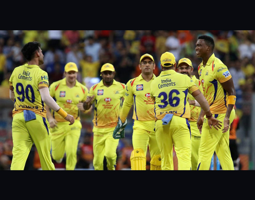 চেন্নাই টিমে আরও রয়েছেন দীপক চাহার, কে এম আসিফ, কর্ণ শর্মা, ধ্রুব শোরে, এন জগদীশন, শার্দূল ঠাকুর, মনু কুমার এবং চৈতন্য বিষ্ণোই। এর মধ্যেই ছেড়ে দেওয়া হয়েছে মার্ক উড, কনিষ্ক শেঠ এবং ক্ষিতীজ শর্মাকে। ৮ কোটি ৪০ লক্ষ টাকার পুঁজি নিয়ে আর কোন ক্রিকেটারদের দলে টানবে সিএসকে? উত্তরের জানা যাবে আগামিকাল।