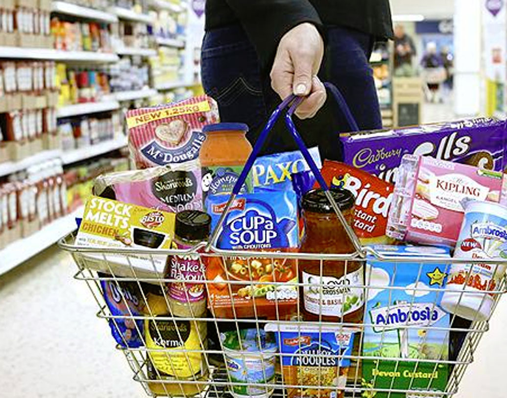 লোখান্ডে ব্রিটিশদের কাছে প্রস্তাব দেন ৬ দিন কাজের পর সপ্তাহে একটা দিন ছুটি দেওয়া দরকার শ্রমিকদের। ওঁদেরও অবকাশের প্রয়োজন।