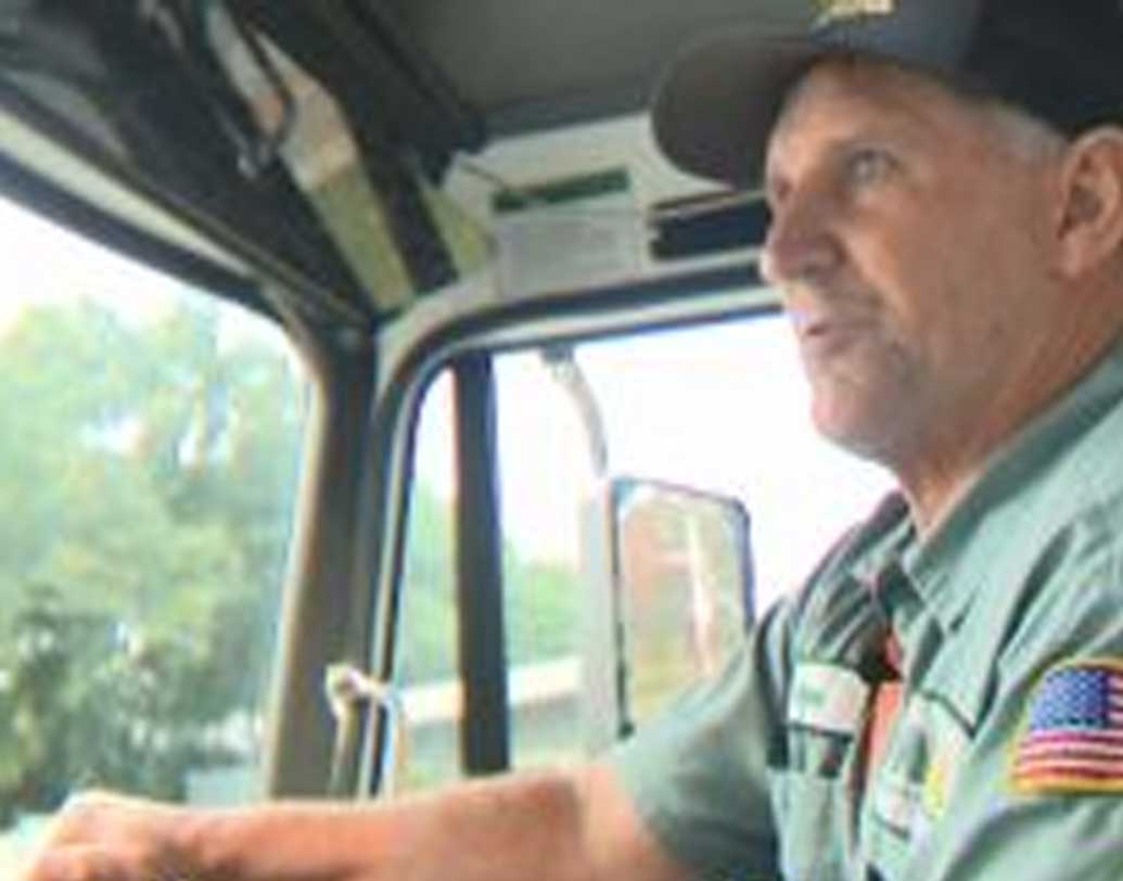 মার্টিনের একজন প্রত্ন ব্যবসায়ী বন্ধু এক দিন খেয়াল করেন, মার্টিনের কাছে থাকা পাত্রের মতো দেখতে একই রকম একটি পাত্র নিলামে কয়েক লক্ষ ডলারে বিক্রি হয়েছিল বেশ কয়েক বছর আগে।