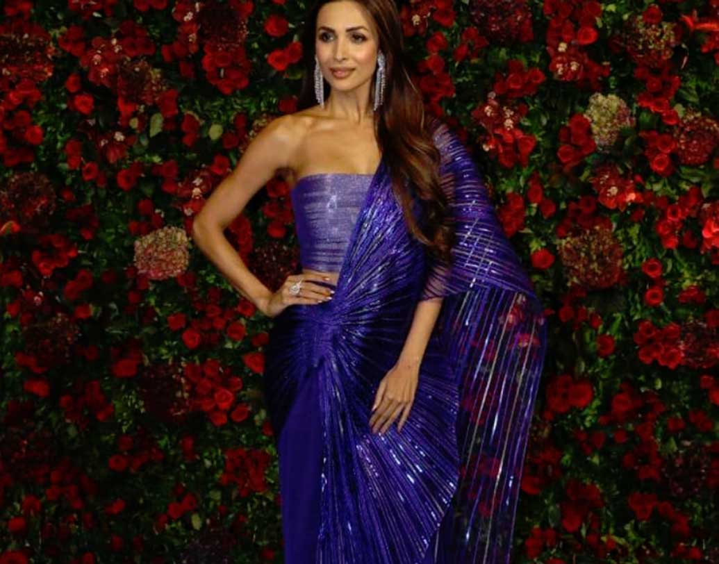 মালাইকা অরোরার পোশাকের রং দেখে চমকে গিয়েছে বি টাউন। মালাইকার সঙ্গে তাঁর ‘প্রিয় বন্ধু’ অর্জুন কপূরকে দেখা না গেলেও মালাইকার প্রাক্তন স্বামী আরবাজ খান এলেন বান্ধবী জর্জিয়ার সঙ্গে।