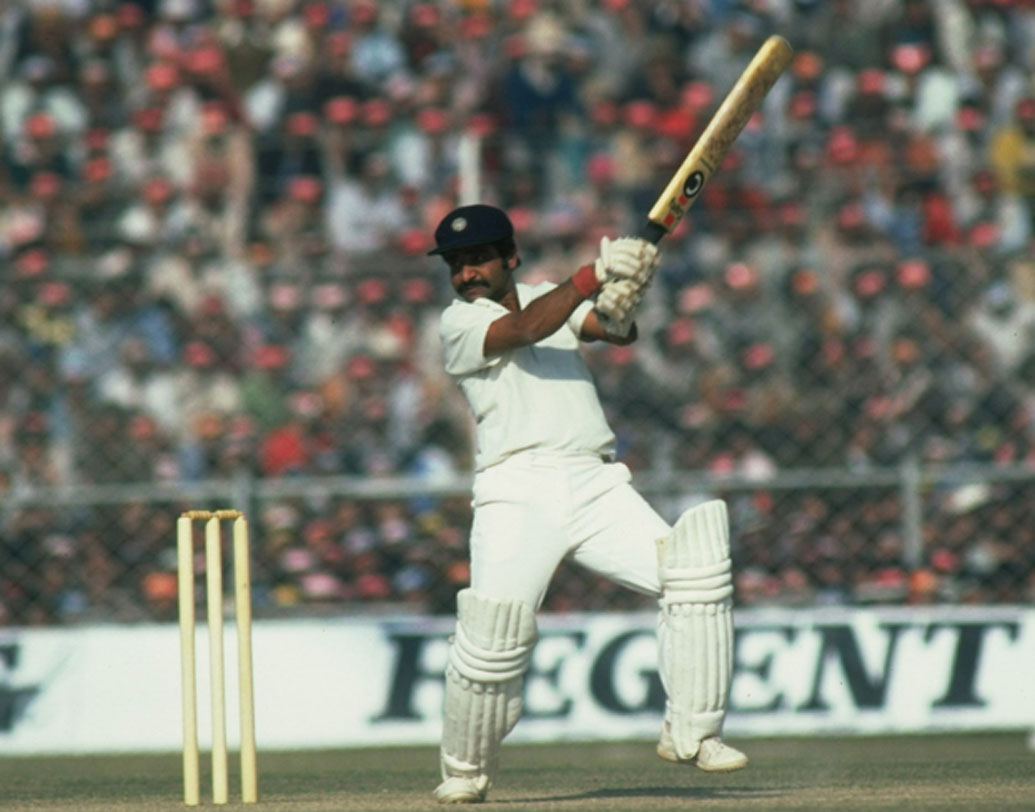 ওই সিরিজের পরের টেস্টেও ফের জয়। ভাগবত চন্দ্রশেখরের লেগস্পিন আর এরাপল্লি প্রসন্নে অফব্রেকের ঘূর্ণিতে নাস্তানাবুদ হয়েছিলেন বব সিম্পসনরা। প্রথম ইনিংসে মাত্র ১৩১ রানেই গুটিয়ে যান তাঁরা। ওই জয়েগুন্ডাপ্পা বিশ্বনাথের ৭৯ রানের দুরন্ত ইনিংসও মনে রাখার মতো। এক ইনিংস ও ২ রানে সিডনিতে সে বার জয় ছিনিয়ে এনেছিল টিম ইন্ডিয়া।