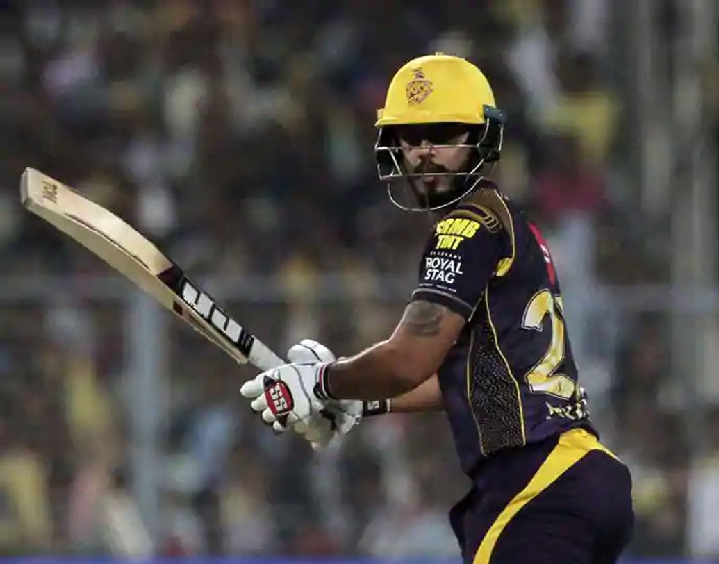 নীতীশ রাণা: তরুণ প্রতিভাবান ক্রিকেটার হিসেবে নজর কেড়েছিলেন গত আইপিএল-এ। এ বারও রাণার দিকে তাকিয়ে থাকবে দল।