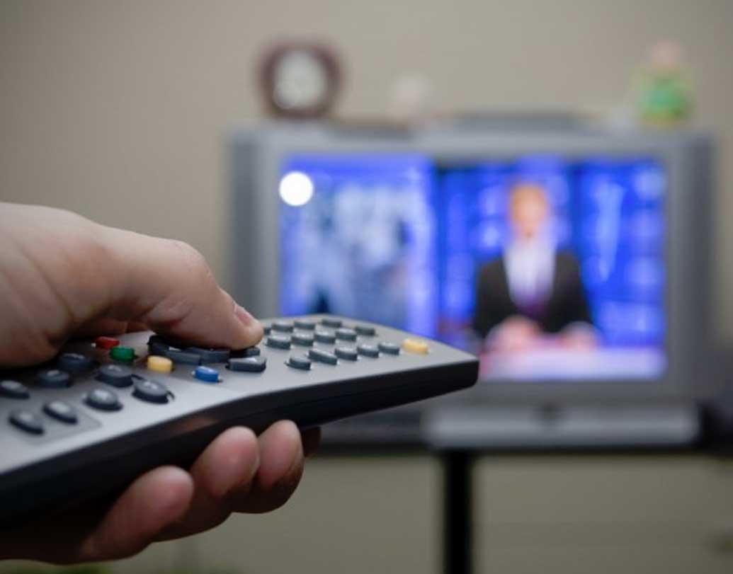 নতুন এই ট্যারিফে গ্রাহকরা নিজের পছন্দমাফিক মোট ১০০টি পে চ্যানেল বেছে নিতে পারবেন। যার মধ্যে ২৬টি চ্যানেল দূরদর্শন-এরই। আর এই চ্যানেলগুলির জন্য গ্রাহকদের প্রাথমিক ভাবে দিতে হবে ১৩০ টাকা এবং তার সঙ্গে ১৮ শতাংশ জিএসটি।