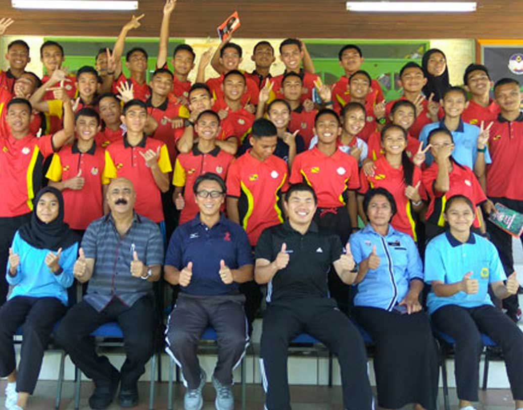 খারাপ সম্পর্কের নিরিখে ব্রাজিলের ঠিক আগেই রয়েছে ইজরায়েল, ইতালি, ঘানা ও আর্জেন্তিনা।