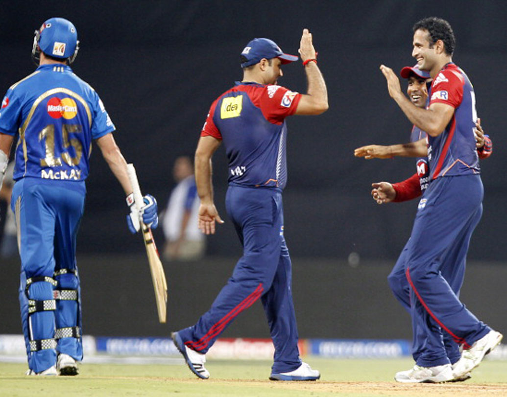 ইরফান পঠান: ২০১১ তে দিল্লি সাড়ে আট কোটিতে কিনেছিল পঠানকে। কিন্তু, ১৪টি ম্যাচ খেললেও ব্যাটে-বলে তেমন কিছু করতে পারেননি। ব্যাট হাতে করেছিলেন মাত্র ১৫০ রান। বল হাত ১১টি উইকেট পান।