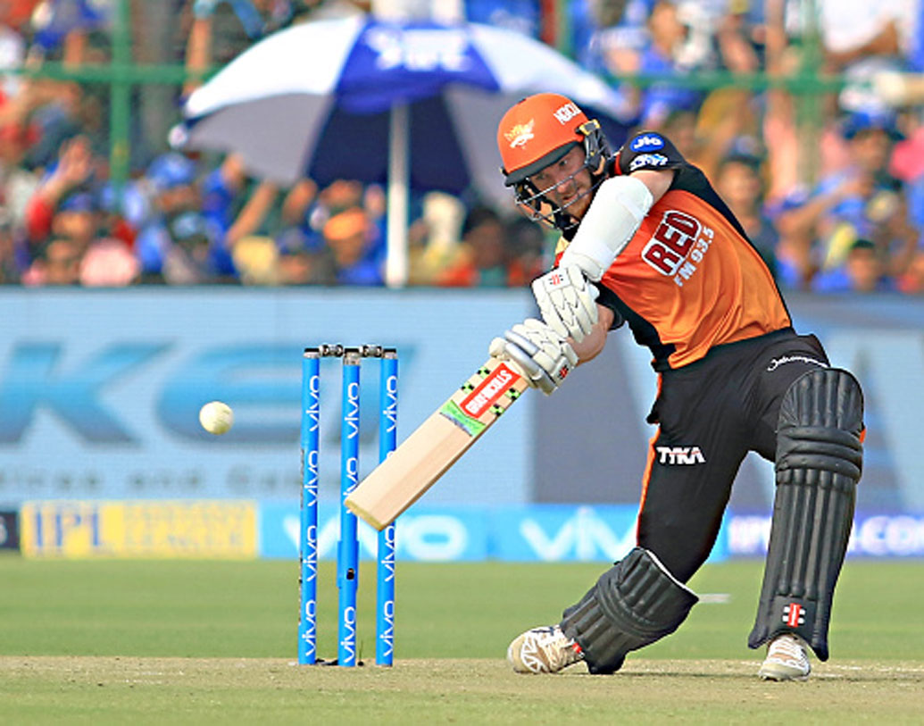 কেন উইলিয়ামসন: এখনও পর্যন্ত খেলেছেন ৩২টি ম্যাচ। চল্লিশের উপর গড় থাকা উইলিয়ামসন হায়দরাবাদের বড় ভরসাই শুধু নন, দ্রুত রান তুলে ম্যাচের রং পাল্টে দেওয়ার ক্ষমতাও রাখেন।