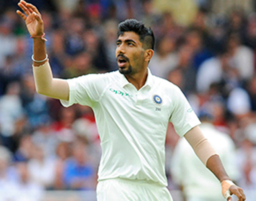 জসপ্রীত বুমরা: দ্বিতীয় টেস্টে ৫ এবং প্রথম টেস্টে ৬ উইকেট। পরিসংখ্যানই বলে দিচ্ছে চমৎকার ফর্মে রয়েছেন বুমরা।