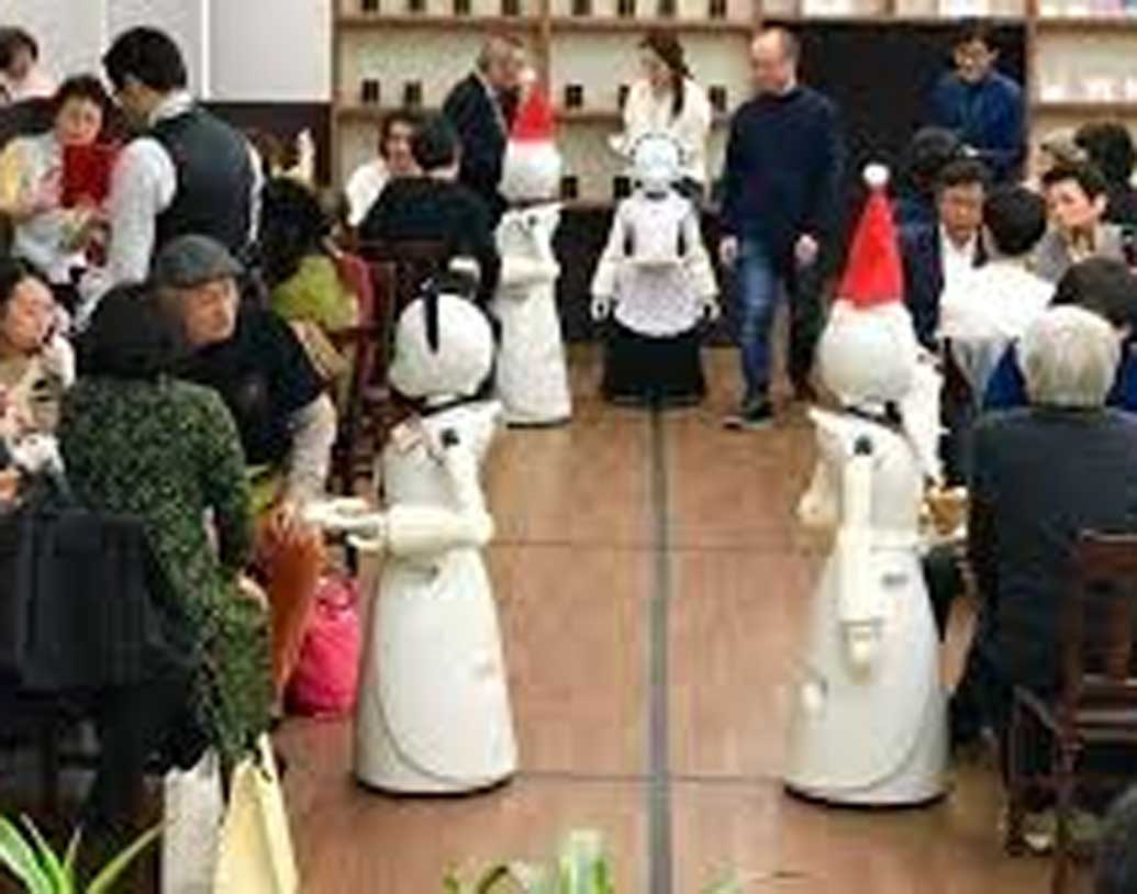 যে মানুষগুলো অনেক সময়ই হতাশায় অবসাদগ্রস্ততায় ভোগেন, নিজেদের অক্ষম ভাবেন, তারা যাতে নিজেদের মূল্য বোঝেন, গুরুত্ব বোঝেন, তাই তাঁদের নেওয়া হয়েছে এই প্রকল্পে।