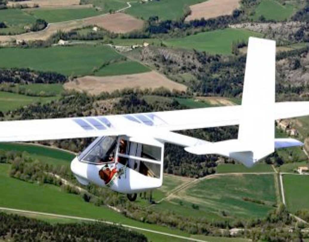 এই বিমানকে বলা হচ্ছে আর্কিওপটেরিক্স। প্রাগৈতিহাসিক সেই পাখির নামেই রাখা হয়েছে এই বিমানের নাম।