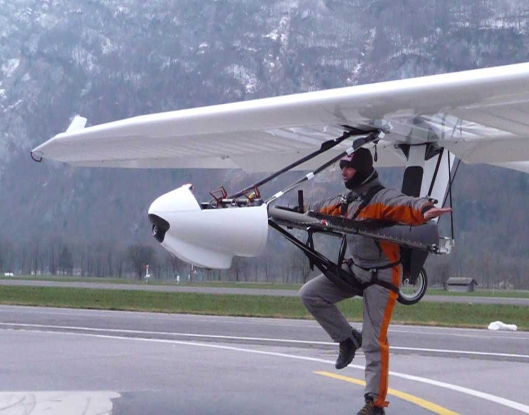 পৃথিবীর বিভিন্ন দেশে থেকে উৎসাহীদের অনেকেই এই বিমান কিনতে আগ্রহ প্রকাশ করছেন। তবে এই বিমানের দাম কত?