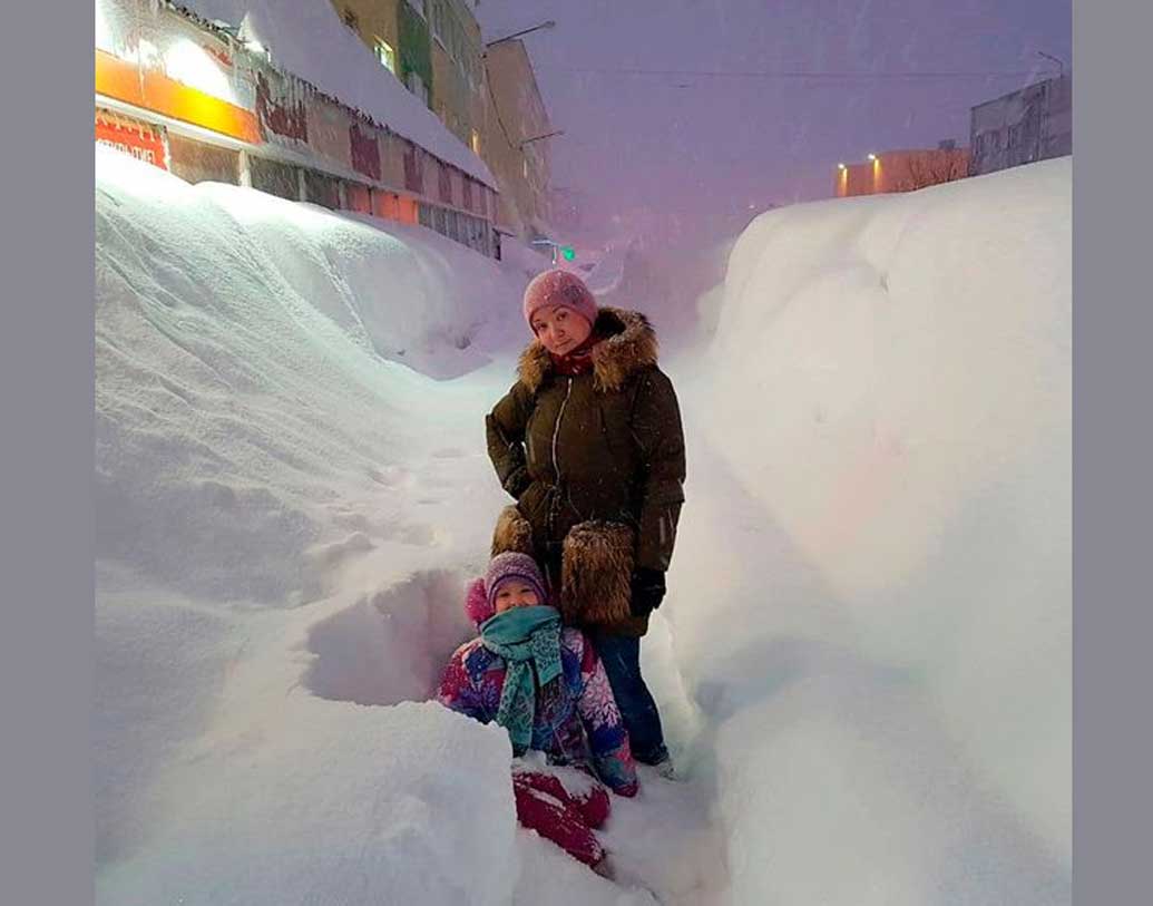 নোরিলস্ক সুমেরু বৃত্তে (আর্কটিক সার্কেল) অবস্থিত একটি শহর। ১৯৩৫ সাল নাগাদ এই শহরের পত্তন হয়। প্রায় এক লক্ষ সত্তর হাজার জন বাসিন্দা রয়েছেন এই শহরে।