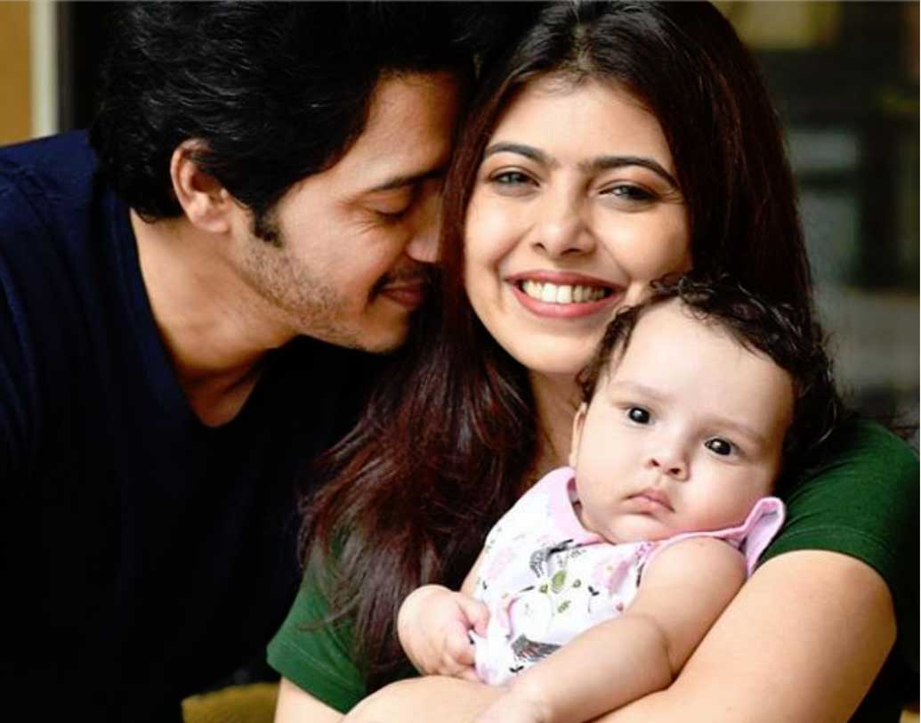 ৪ মে সারোগেসি পদ্ধতিতে সন্তানের জন্ম দেন দীপ্তি তলপাড়ে। অভিনেতা শ্রেয়স তলপাড়ের স্ত্রী তিনি। মেয়ের নাম রাখা হয়েছে আদ্যা।