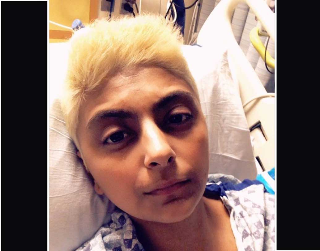 কেমোথেরাপি শুরু হয় এর পর। মাসের মাস কেমোথেরাপি চলার পর চলতি বছরের জুলাই মাসে তাঁকে ‘ক্যানসার মুক্ত’ বলে ঘোষণা করেন চিকিৎসকরা। কিন্তু সমস্যা ফিরে আসে।