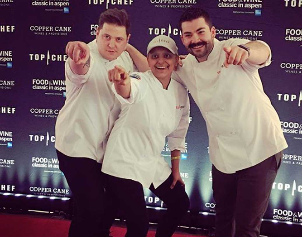 অক্টোবর মাসে ফের মাথা চাড়া দেয় ক্যানসার। চিকিৎসকরা স্পষ্ট জানিয়ে দেন, মাত্র এক বছর আয়ু ফতিমার। মারণ রোগের হাত থেকে মুক্তি নেই। আর এই এক বছর সময়েই সারা পৃথিবী ঘুরে দেখতে চান তিনি।