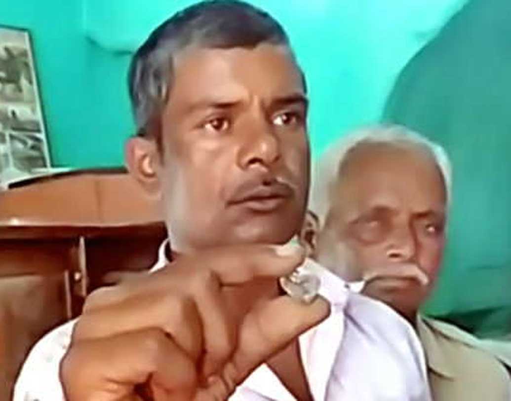 এই নিলামে ছিল প্রায় ১৬০টি হিরে। সব মিলিয়ে প্রায় ২০৩ ক্যারেটের ওজনের হিরে ছিল এই নিলামে। তবে এখানেই শেষ নয়।