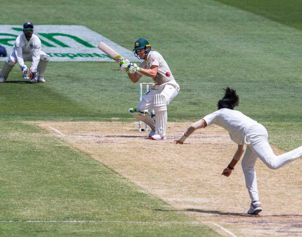 ঋষভ পন্থও এই টেস্টে রেকর্ড গড়লেন। ভারতের হয়ে টেস্ট সিরিজে সবচেয়ে বেশি শিকারের রেকর্ডটি এখন এই উইকেটকিপারের দখলে। এখনও পর্যন্ত ২০টি শিকারের সঙ্গে রয়েছে পন্থের নাম।