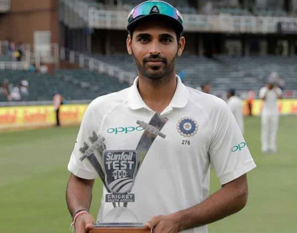 মোট ৬ উইকেট পেয়েছিলেন ভুবি, ৩৮ রানও করেছিলেন। কিন্তু দ্বিতীয় ম্যাচে কোহালির সিদ্ধান্তে বাদ পড়েন ডান হাতি পেসার। ৭৫ রানে দ্বিতীয় ম্যাচ জিতে যায় দক্ষিণ আফ্রিকা।