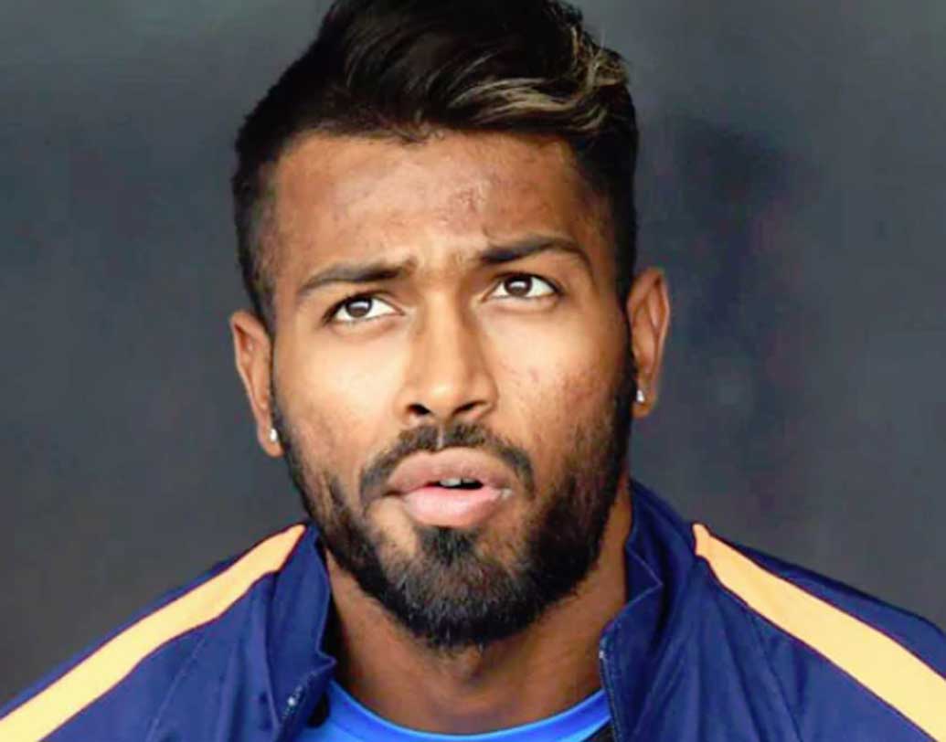 এই বছর ফোর্বস-এর সেরা ১০০-র তালিকায় ১৭ জনই দক্ষিণী অভিনেতা। যেখানে গত বছরে ১৩ জন ছিলেন এই তালিকায়। চমকে দিয়েছেন ভারতীয় ক্রিকেট দলের অলরাউন্ডার হার্দিক পান্ড্যও। চলতি বছরে ২৮.৪৬ কোটি টাকা রোজগার করে ফোর্বস-এর সেরা ১০০-তে জায়গায় নাম লিখিয়ে নিয়েছেন হার্দিক।