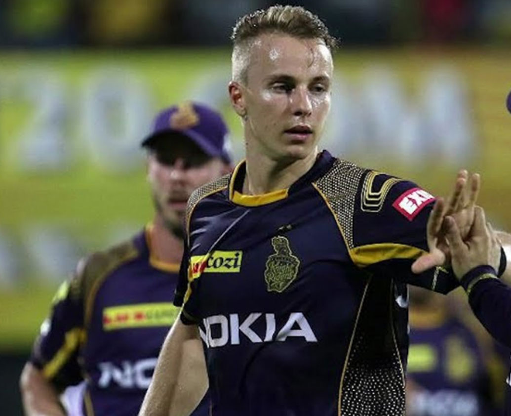 স্যাম কুরান: ইংল্যান্ডের গুরুত্বপূর্ণ ক্রিকেটার। আগামী বিশ্বকাপে দলের গুরুত্বপূর্ণ সদস্য হতে চলেছেন। তবে আইপিএলে এখনও পরীক্ষিত নয়। ছোট ফর্ম্যাটে গড়ও তেমন আহামরি নয়। তিনিও নিজেকে রেখেছেন সর্বোচ্চ বেস প্রাইসে।