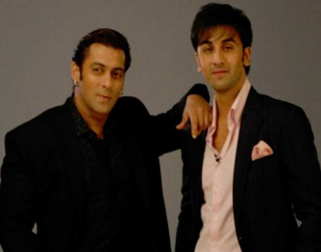 সলমনের সঙ্গে আজও ঠান্ডা যুদ্ধ চলছে রণবীর কপূরের। আর তার কারণ একমাত্র ক্যাটরিনা কইফ। ক্যাটরিনার সঙ্গে রণবীর ডেট করার পর থেকেই ঝামেলা সূত্রপাত। তবে ক্যাটরিনার সঙ্গে রণবীরের ছাড়াছাড়ি হয়ে গেলেও মুখ দেখাদেখি নেই সলমন আর রণবীর কপূরের। তবে ‘সঞ্জু’-র পর রণবীর কপূরের কেরিয়ার কিন্তু ঊর্ধ্ব গগনে।