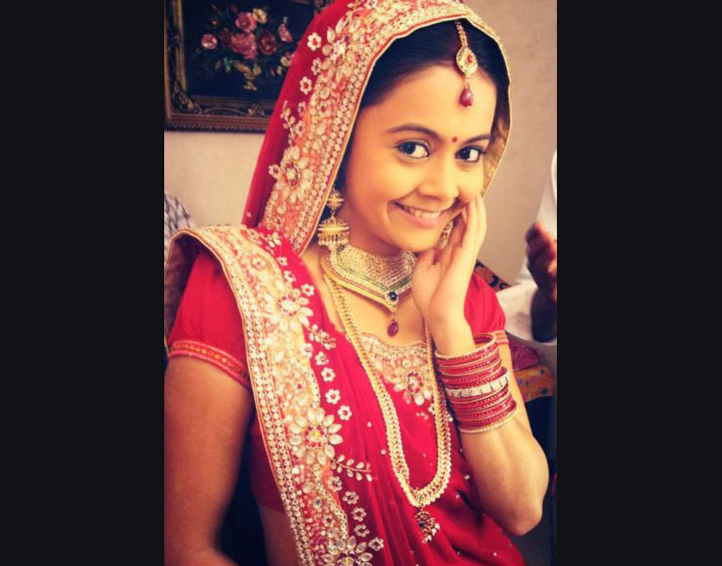 অসমের শিবসাগরে জন্ম বছর তেত্রিশের এই অভিনেত্রীর। স্কুল ও কলেজে পড়া সেখানেই। বাণিজ্য বিভাগে পড়াশোনা করেছেন। ছোট থেকেই ভরতনাট্যমে প্রশিক্ষণ রয়েছে তাঁর। চেন্নাইয়ের কলাক্ষেত্রমের ছাত্রী তিনি।