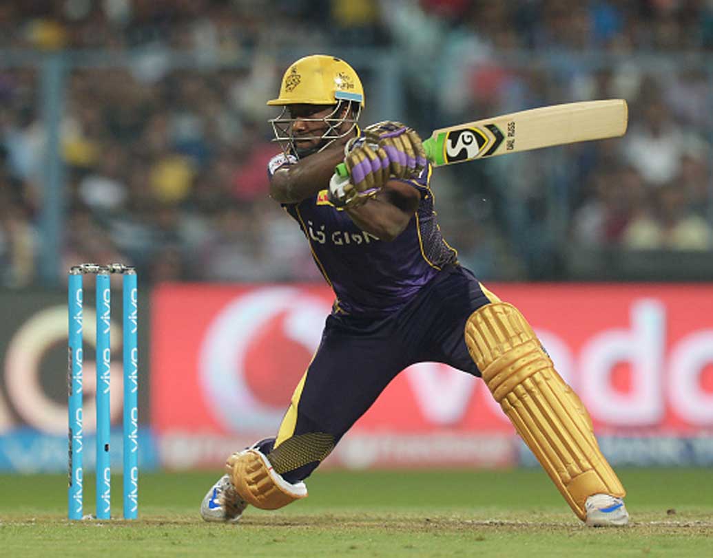 আন্দ্রে রাসেল: টি২০-র অন্যতম ভয়ঙ্কর ক্রিকেটার। বল-ব্যাট দু’য়েতেই সমান দক্ষ। যে কোনও মুহূর্তে ম্যাচের মোড় ঘুড়িয়ে দিতে পারেন। গত আইপিএল-এ ১৬ ম্যাচে ৩১৬ রান করেছিলেন।