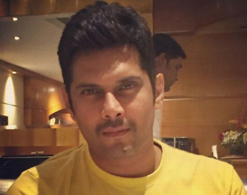 এখন তিনি কেমন রয়েছেন? গ্যালারির পাতায় অমর উপাধ্যায়ের জীবনের টুকরো গল্প।