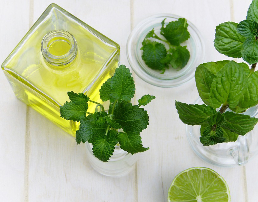 Natural alternatives to medicines for dealing with pain dgtl