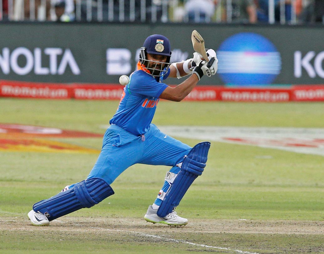 অজিঙ্ক রাহানে: চার নম্বর পজিশন নিয়ে পরীক্ষা চললেও আপাতত এই জায়গায় নিশ্চিত রাহানে।